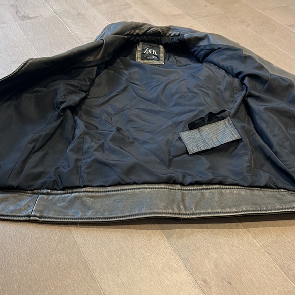 Zara NWOT Faux Leather Motto Jacket size S - Picture 10 of 11
